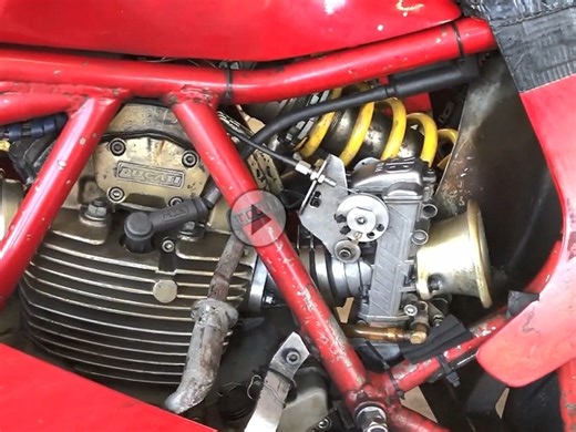 Classic Superbikes der 70er und 80er, laut, roh, echt