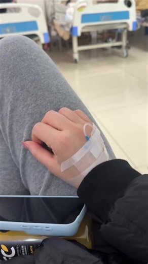 跟自己说声对不起没有把自己照顾好又让你生病了…#凡事不要慌拍个抖音在说 #快点好起来 #为了生活都不容易 #日常vlog #热门