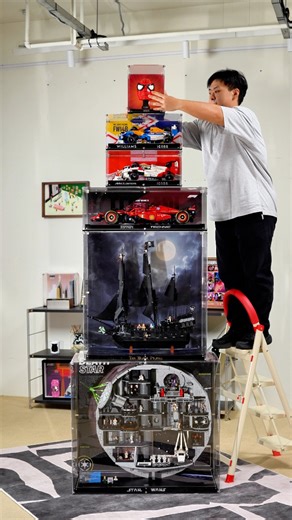 42K views · 323 reactions | #legocollection #legodisplay #legostarwars #legof1 #theblackpearl | Mark’s Magic Store | Facebook