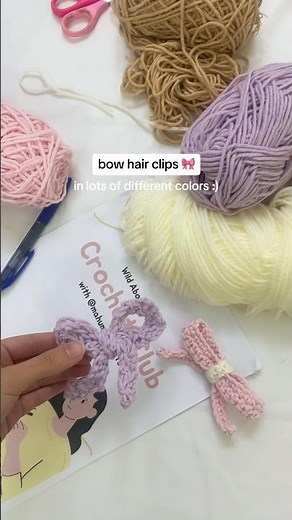 If you’re in bahrain, learn how to crochet with me at Wild About Art studio 🧚🏻🧶 #crochet #craft