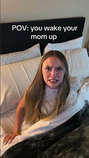POV: Waking your mom up from a quick nap💀