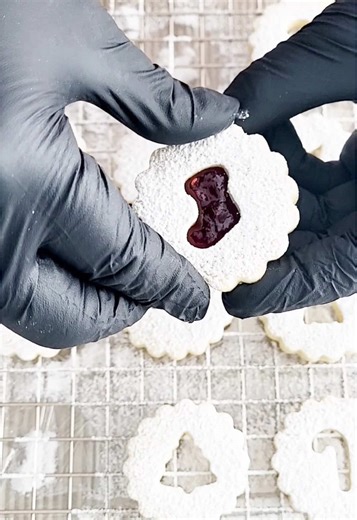 Nut-Free Linzer Cookies Recipe for Holidays