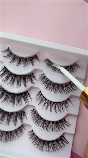 DIY Strip Lashes: Top Tips and Amazon Finds