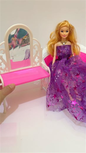 satisfying with unboxing video barbie make up 💅🏻🎀