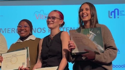 Remise des diplômes 2025 | Lycée des métiers de l aéronautique Pierre Mendès France Vitrolles