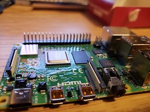 Applying acrylic conformal coating to a Raspberry pi 4b