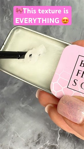 Satisfying Brow Soap Texture! ✨ #brows #browsoap #satisfying #makeup #beautyhacks #shorts #aesthetic