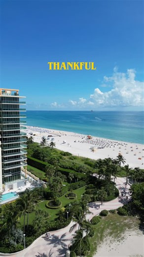 Miami Guide on Instagram: "Happy Thanksgiving from Miami 🌴Thankful for endless sunshine 🌞 sizzling beaches 🏖️ stunning sunsets 🌅 Latin rhythms 💃🏻 Skyline views 🌴 non-stop adventures 🏄 and the spicy flavors that make Miami pure magic 🎶 What else do you love about the 305? #HappyThanksgiving #miamibeach #miami #visitmiami"