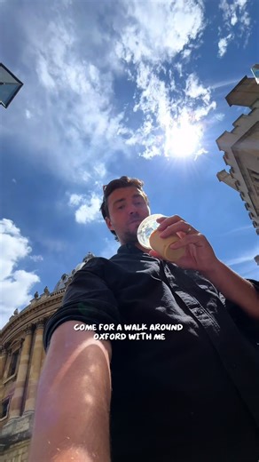 Exploring Oxford: A Summer Walking Tour