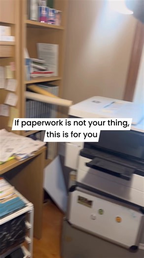 Home office paperwork is one of the hardest areas to keep organized — and it builds up fast. But with the right systems, you can finally feel in control again. For the next 48 hours, use code OFFICE25 for 20% off your office session. 👉 Schedule your call today and reclaim your workspace! Http://www.organizebydesigne.com #paperorganization #homeofficeorganization #officeorganization #declutteryourlife #paperclutter #organizingtips #organizedhome #professionalorganizer #homeofficegoals #officeins