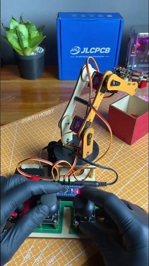 Joystick Controlled Robotic arm with Arduino #jlcpcb #arduino #robotarm ‪@sritu_hobby‬