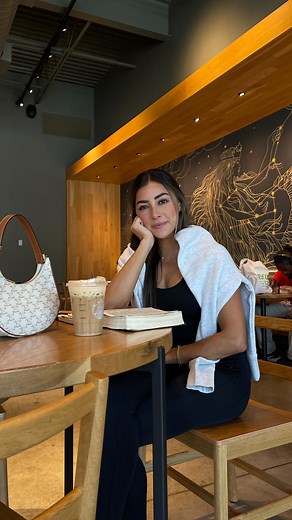 Starbucks run with @fabletics! 🍂☕️ 🤎 I love how easy this bodysuit is to style. Especially if you’re on the go and wanting to be comfy! Who’s still doing the September bible challenge with me? 🙏 #fableticsambassador | Jeanine Amapola