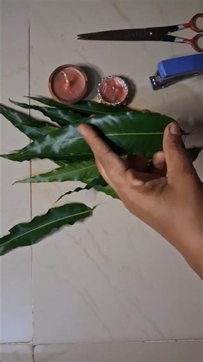 leaves toran/diwali decoration ideas at home | Diwali decor with mango leaves #shorts #craft #diwali