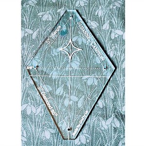 Suzanne Campion Tudor Tumbling Blocks Acrylic Template