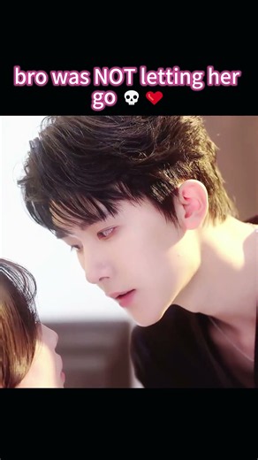 bro was NOT letting her go 💀❤️ #burnafterreading#悦后即焚