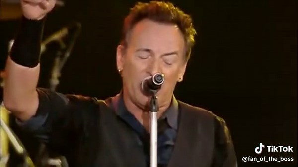 Bruce Springsteen Live Performance at Pinkpop Festival 2012