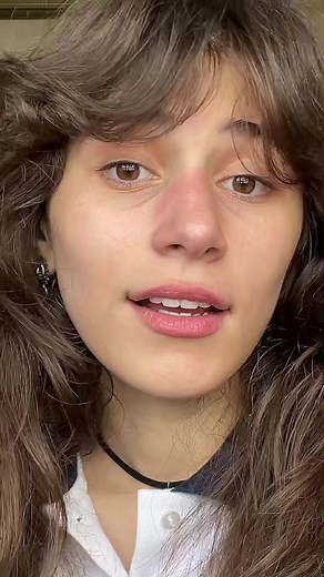 Comparación de labiales Nivea Mora vs. Cereza