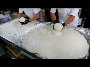 Amazing! sticky rice cake(chapsalttock) master with son / Korean street food
