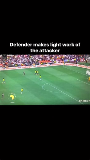 It’s usually attackers getting better of defenders but Mudau 🇿🇦 flipped the script #Fab | Footy Afro Ball
