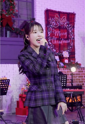 아이유의 'Alcohol-Free' 딥페이크와 촬영 비하인드