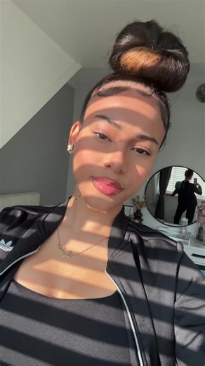 Video's van Jalyah Lyannah (@jalyah_lyannah) met original sound - MS.CANCER👅