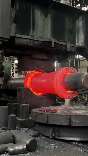 Moulding machine working process