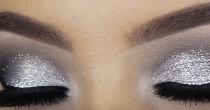 DIY Perfect Silver Glitter Eye Makeup Tutorial