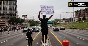 Texas protesters could face felony charges for blocking emergency vehicles