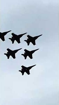 War Planes fill the sky! (Unedited Real Time)