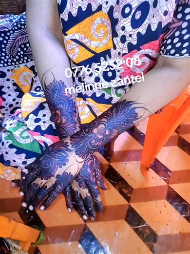 Halima Aliyy (@halima.aliyy)’s videos with original sound - Esses_Henna