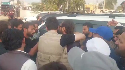 پیسوں پر پی ٹی آئی یوٹیوبر لڑ پڑے 🤣🤣 | پاکستان پیپلزپارٹی کے جیالے سپاہی