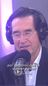 Es posible tener un gran bienestar subjetivo si uno tiene una buena casa, come en buenos sitios, viaja... Sin embargo, no es posible ser feliz si no estás conectado con los demás. El estudio de felicidad más importante en el mundo lo lleva a cabo la universidad de Harvard y ha demostrado que el elemento más importante de la felicidad son las relaciones humanas. Si tienes amigos, tienes una familia; si te sientes querido y valorado, eres una persona que tiene los ingredientes fundamentales para s