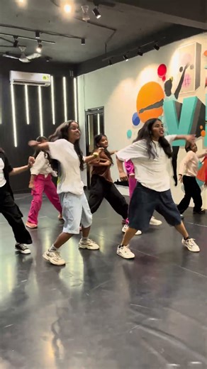 Gal Sun | Hip Hop Patch | Hip Hop Foundation | Old Skool Moves | Dance Cover | #ytshorts #viral