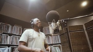 Heard this was a favorite off my album “I Thought We Were In Love” produced by @jermainedupri @msealmusic !! To hear more of how this song came together join me inside my exclusive club for fans https://bit.ly/AnthonyHamiltonsFamExclusive100 LOVE IS THE NEW BLACK 🖤✨ available @applemusic @pandora @spotify @amazonmusic STREAM NOW ‼️‼️‼️ #LITNB #AHLITNB | Anthony Hamilton