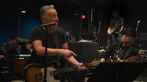 Bruce Springsteen goes behind the scenes in concert documentary trailer