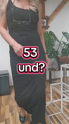 #tiktoksummer #summertrends #kleinesschwarzes #kleid #blackdress #woman #WildlifeMoment