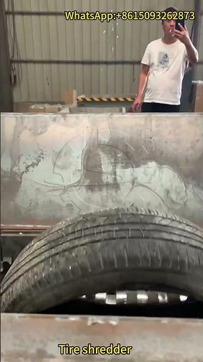 Efficient Tire Shredder Machine in Action – Powerful Tire Recycling Solution for Industrial Use