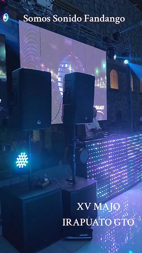Producciones R-angel, Sonido Fandango DJ / luz y sonido profesional Para tu evento 🎉bodas 🎉Fiestas Infantiles 🎉Bautizos 🎉Cumpleaños 🎉Albercadas 🎉XV años 🎉empresariales 🎉Revelaciones 🎉Pedidas de Matrimonio Contamos con. 🔥 Audio profesional🔊 🔥 Paquetes Fotografía y Película ⭐ Pantallas Led y TV 65' 4k 🔥 Iluminación robótica ⭐ Iluminación led 🔥 Karaoke ⭐ Micrófonos inalámbricos 🔥Robot de led, Animadores de pista ⭐ Cámara de humo 🔥 Batucada (globos, lentes, sombreros) 🔥 Pista lumino