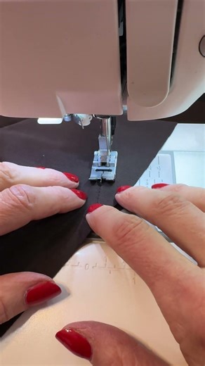 Topstitching Rayon Blend Ponte: Attaching Yoke and Side Front of Pant