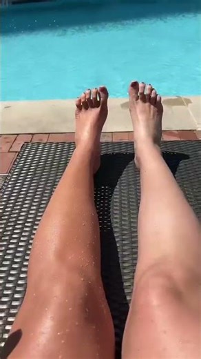 Body Makeup Test: Does It Hold Up in Water?