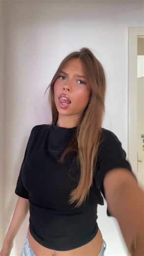 Grunge Makeup Tutorials: Bold Looks and Tips