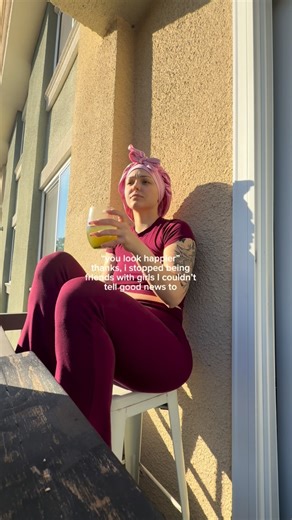 Sara James on Instagram: "another true story 😅 gotta leave em in 2025 lmaoooo"