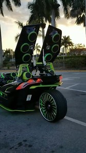 220K views · 3.2K reactions | Siguen llegandonos unos Slingshot's que estan en la madre  ¿Que creen de esta belleza? | Los Agitadores Del Voceteo | Facebook