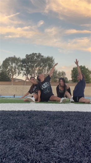 Colorguard tries dcc thunderstruck (big fail) #atethatup#fail#trending#favteam#foryoupage#dance#colorguard