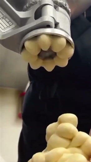 Satisfying Dough Shaping Process for Perfect Snacks