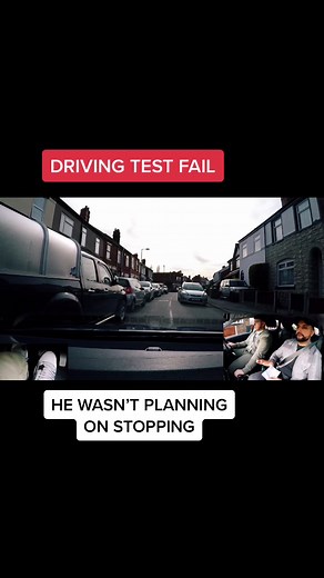 MANY LEARNERS MISJUDGE WHEN ASSESSING THE GAP #drivingtest #drivingfail #var