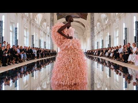 Schiaparelli Haute Couture | Fall/Winter 2026/27 | Haute Couture Week