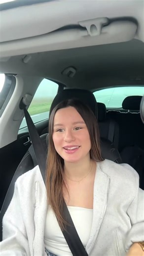 Vidéos de Nolwenn (@nolwenn.ghx) avec son original - Nolwenn