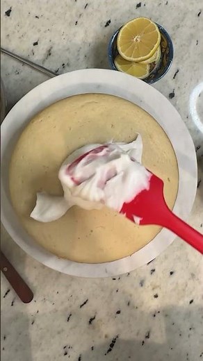 Easy Vegan Lemon Cake