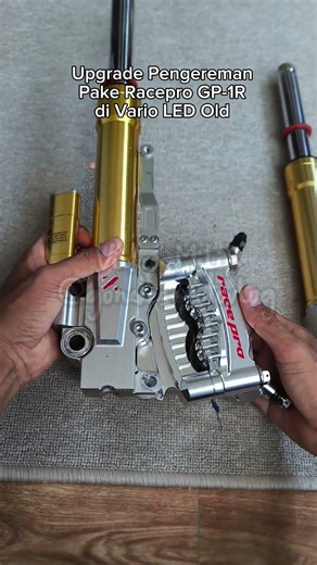 Hari ke 16 Modif Vario LED Old Ganti Kaliper Racepro GP-1R + Braket di shock kyc kytaco 😍 cakep poll